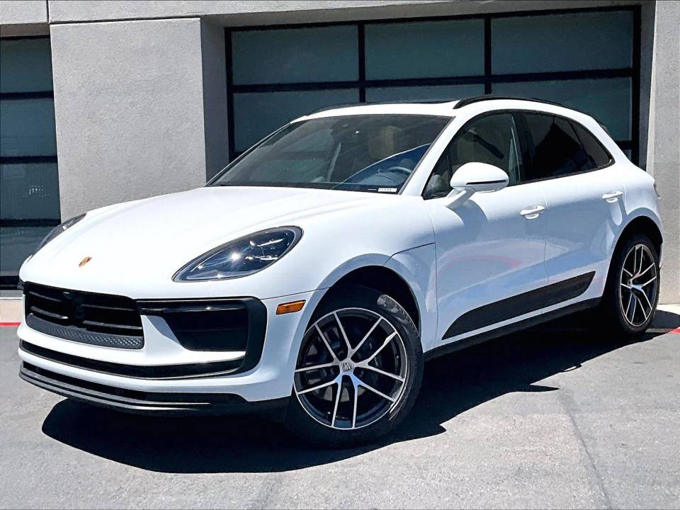 2026 Porsche Macan