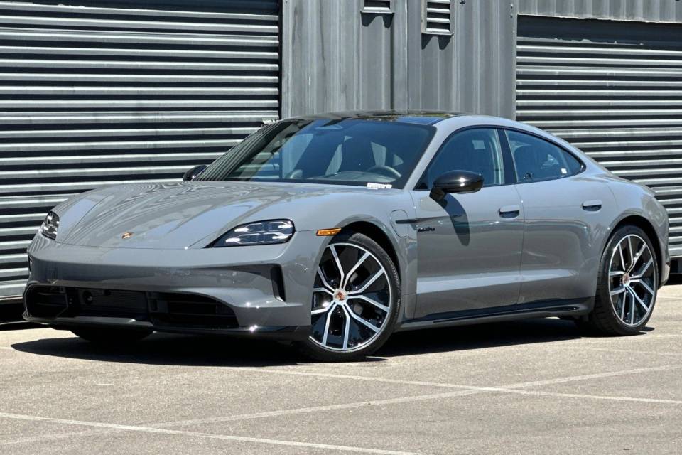 2026 Taycan Black Edition listing photo