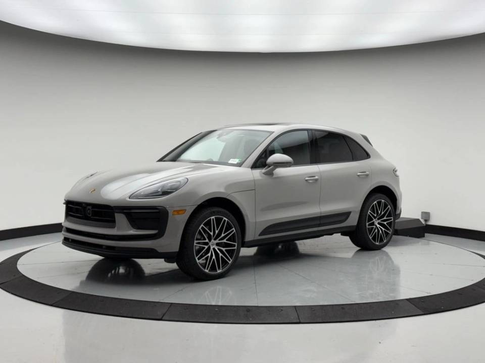 2026 Porsche Macan