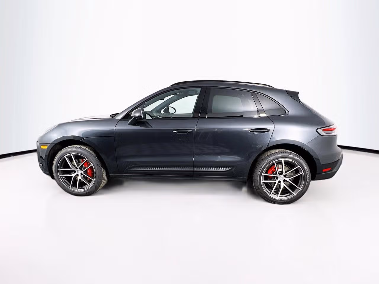 2026 Porsche Macan S - Photo 12