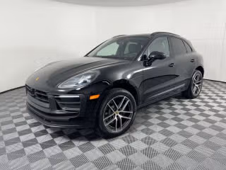2026 Porsche Macan's photo