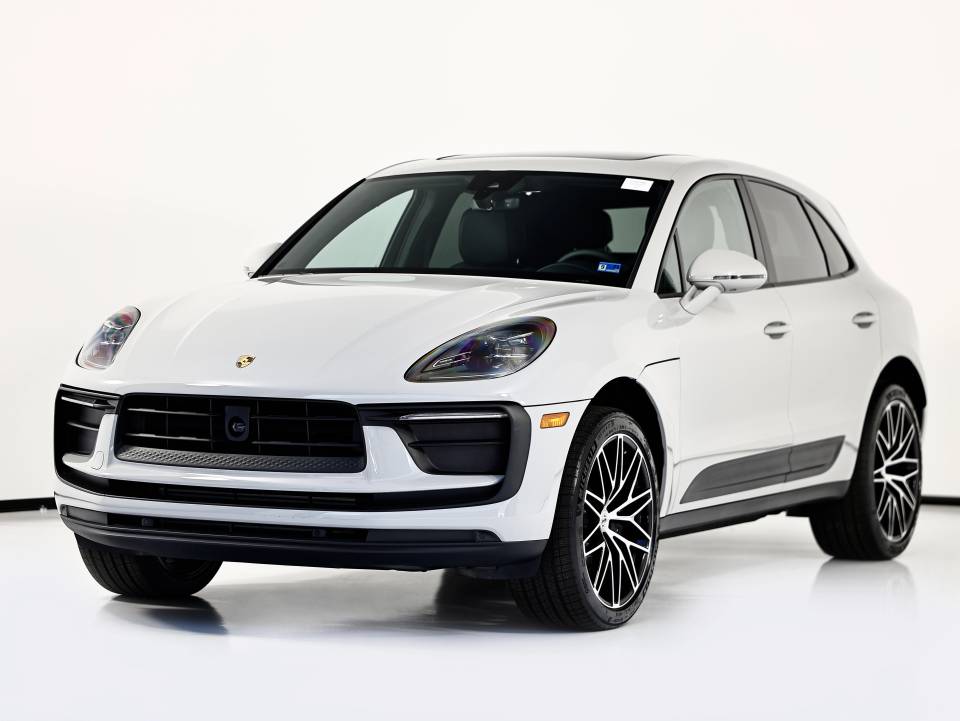 2026 Porsche Macan