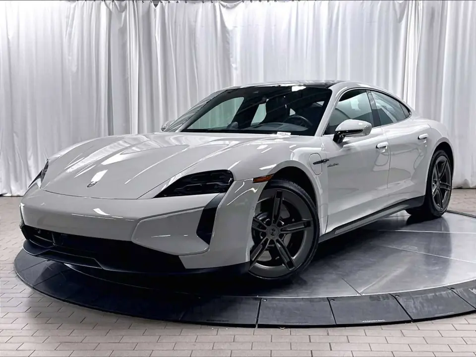 2025 Porsche Taycan Turbo - Photo 7