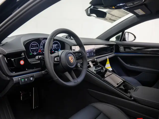 2026 Porsche Panamera Base - Photo 30