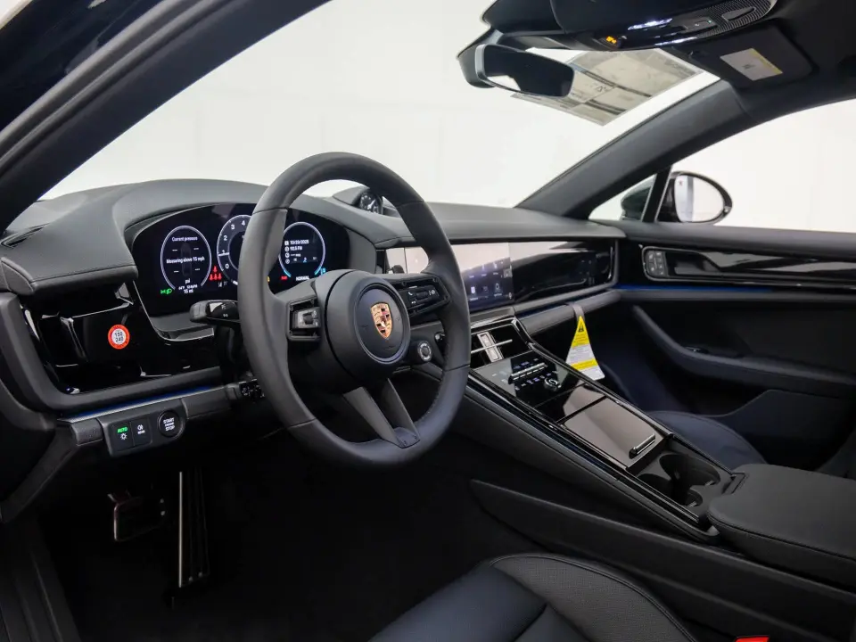 2026 Porsche Panamera Base - Photo 31