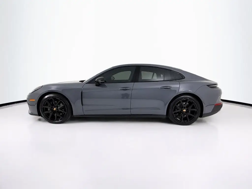 2026 Porsche Panamera Base - Photo 16