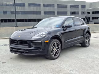 2026 Porsche Macan's photo