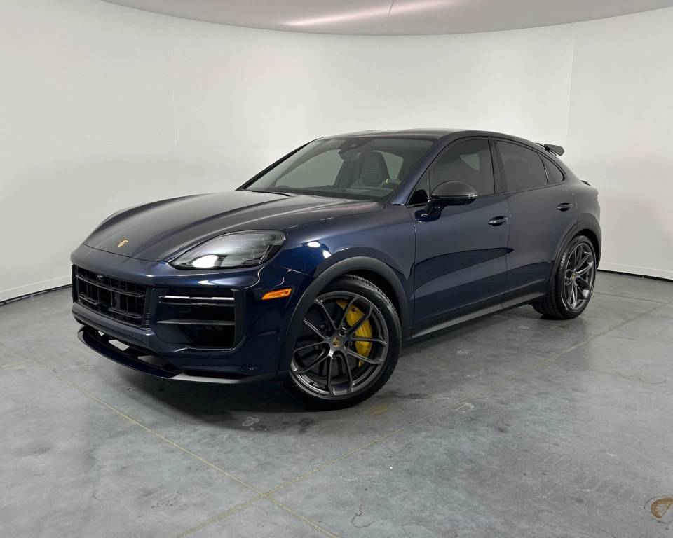 2024 Porsche Cayenne Coup