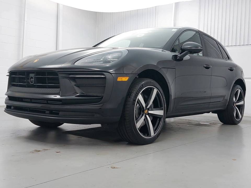 2026 Porsche Macan