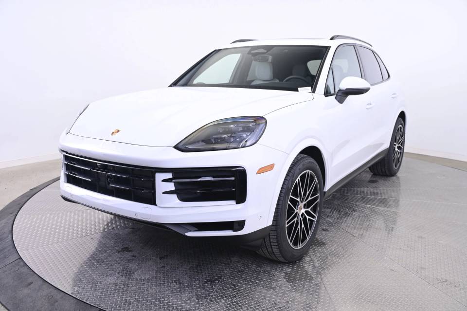 2026 Porsche Cayenne Base