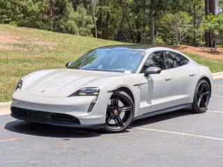 2023 Porsche Taycan 4S's photo