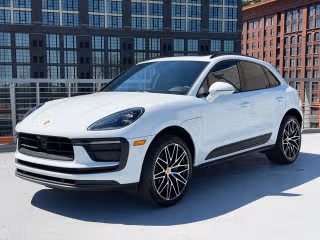 2026 Porsche Macan's photo