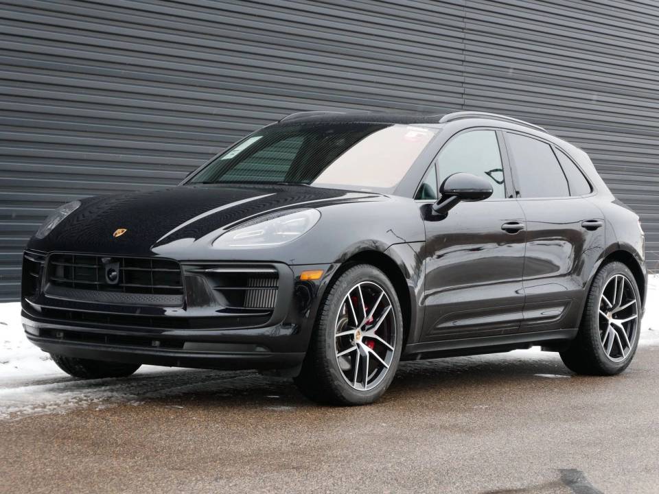 2025 Porsche Macan S