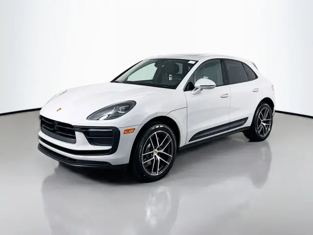 2025 Porsche Macan - Photo 6