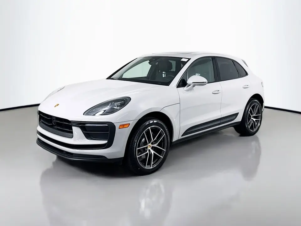 2025 Porsche Macan - Photo 7