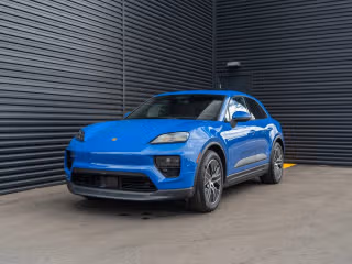 2026 Porsche Macan Macan Electric's photo