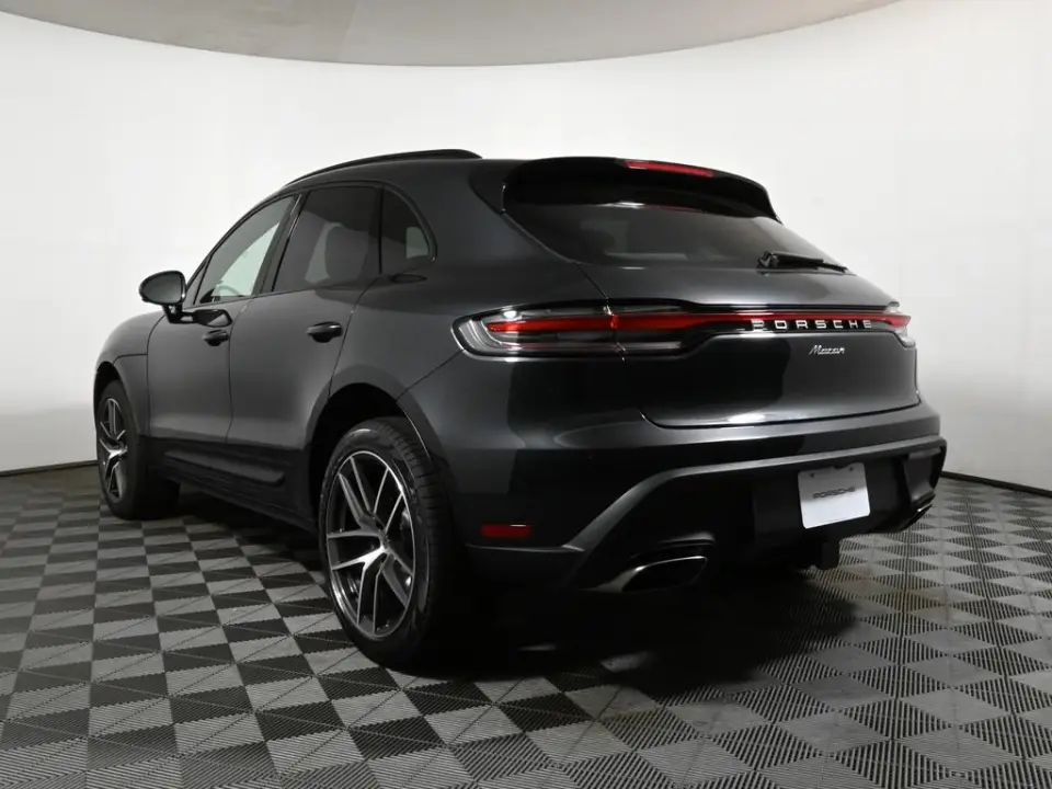 2026 Porsche Macan Base - Photo 23