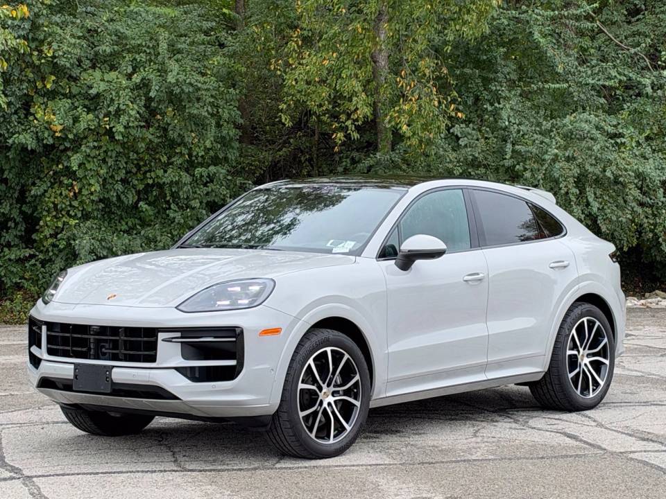 2024 Porsche Cayenne Coupe