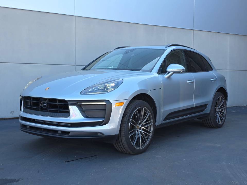 2026 Porsche Macan