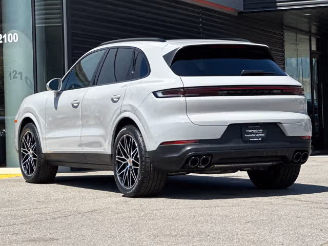 2026 Porsche Cayenne Base - Photo 18