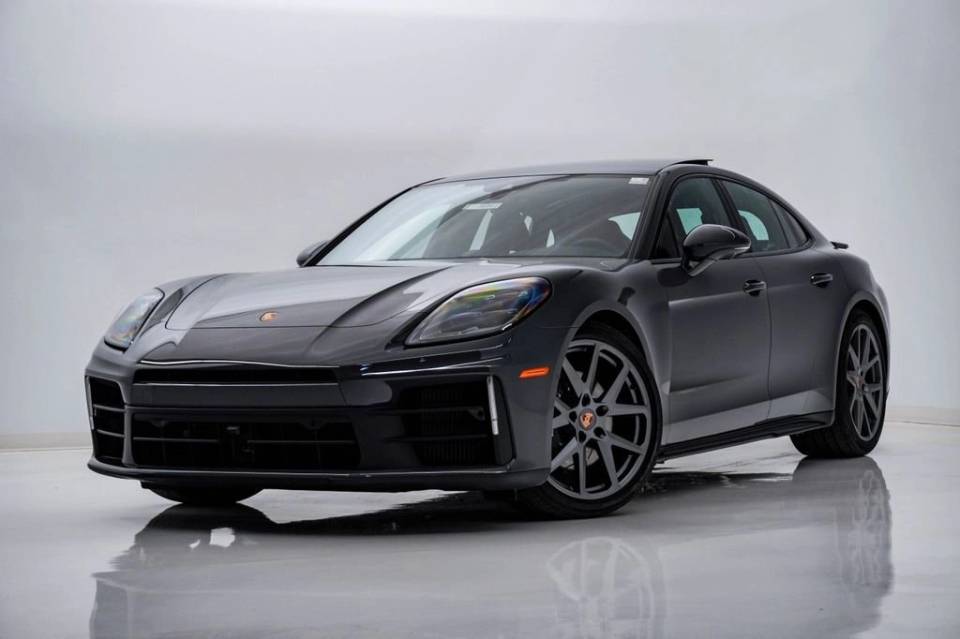 2026 Porsche Panamera