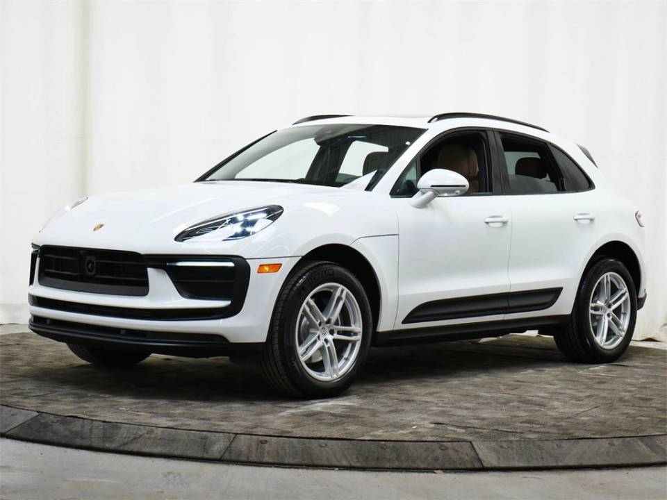 2026 Porsche Macan
