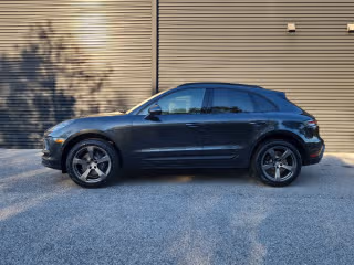 2026 Porsche Macan Base - Photo 9