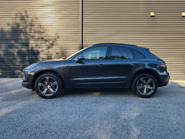 2026 Porsche Macan Base - Photo 14