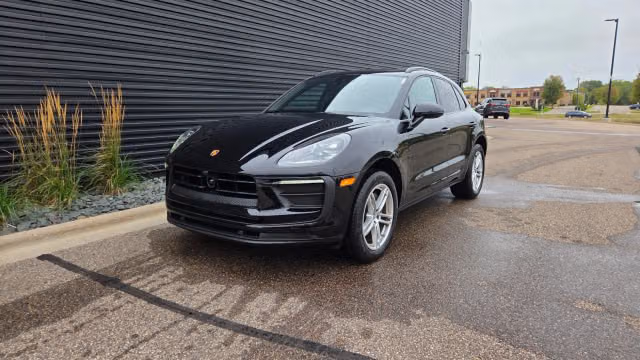 Used 2026 Porsche Macan T with VIN WP1AA2A55TLB09899 for sale in Maplewood, Minnesota