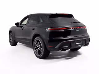 2026 Porsche Macan Base - Photo 17