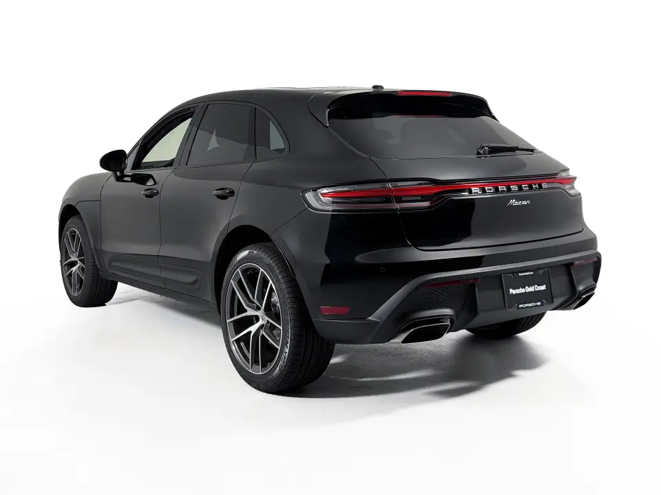 2026 Porsche Macan Base - Photo 23