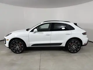 2026 Porsche Macan S - Photo 13
