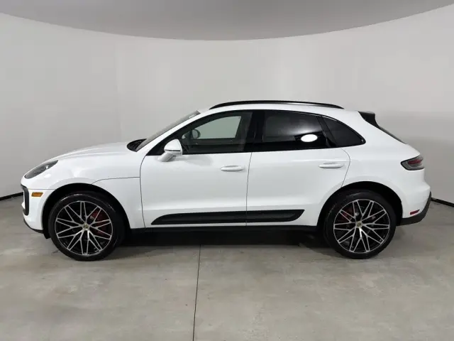 2026 Porsche Macan S - Photo 14