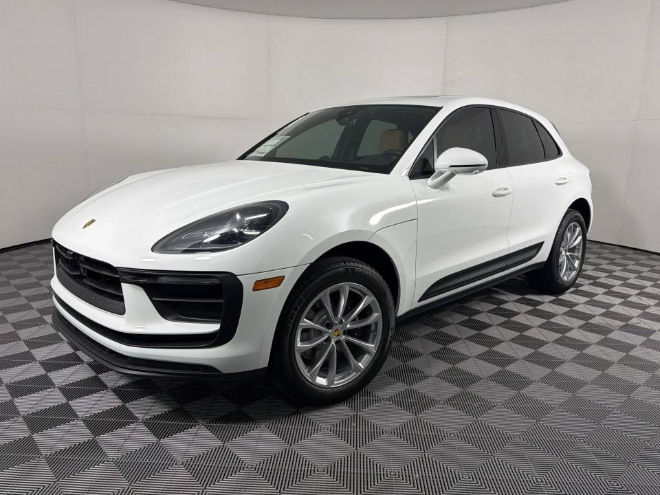 2026 Porsche Macan