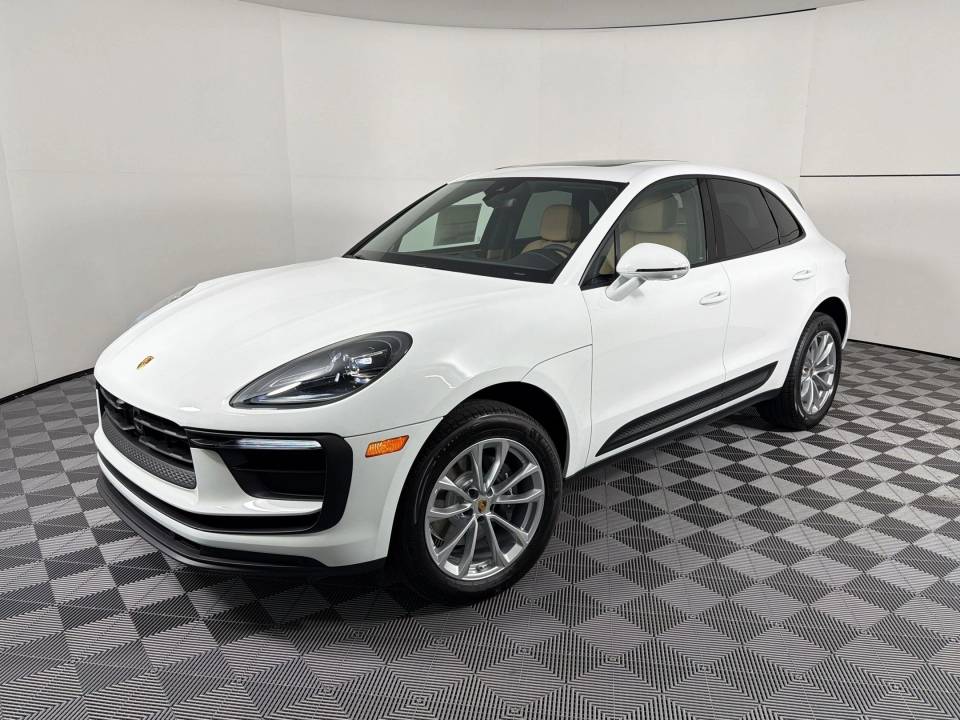 2026 Porsche Macan