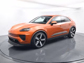2025 Porsche Macan