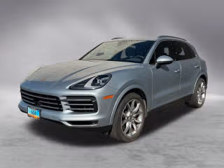 2020 Porsche Cayenne S's photo