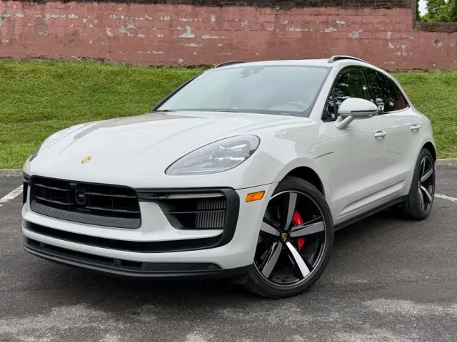 2025 Porsche Macan S - Photo 6