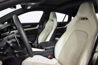 2026 Porsche Panamera 4 E-Hybrid - Photo 33