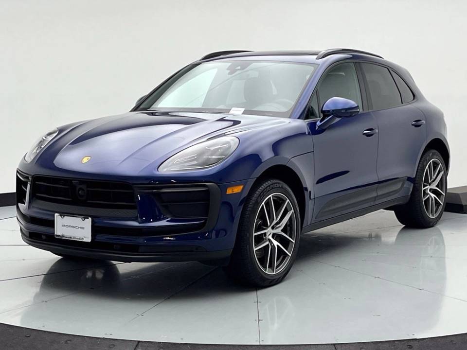 2025 Porsche Macan