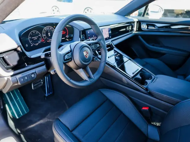 2026 Porsche Panamera Base - Photo 30
