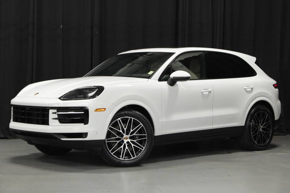 2026 Porsche Cayenne Base