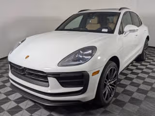 2026 Porsche Macan's photo