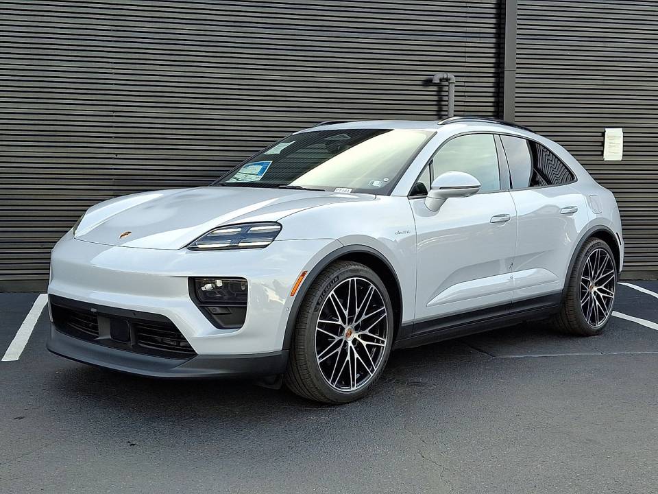 2026 Porsche Macan
