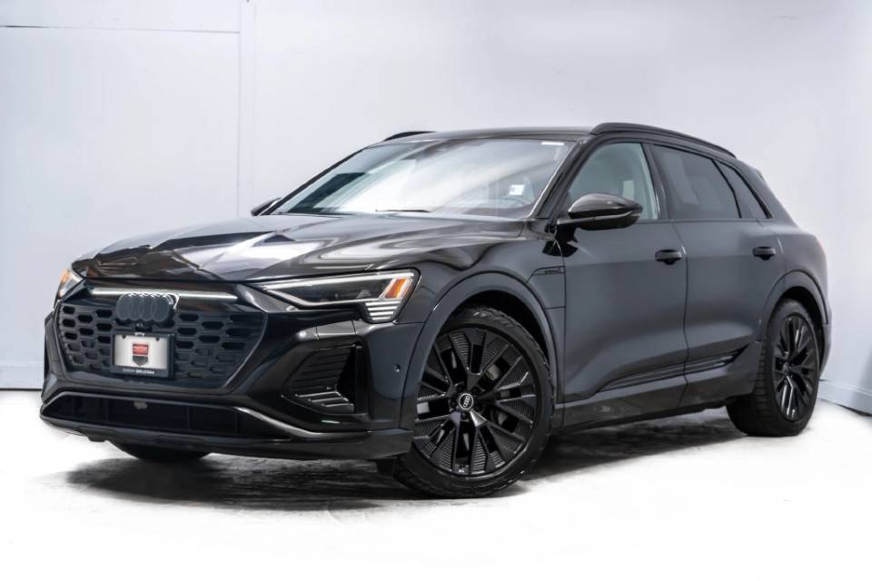 2024 Audi Q8 e-tron