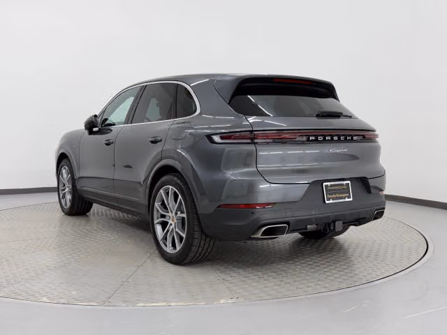 2026 Porsche Cayenne E-Hybrid - Photo 18