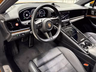 2026 Porsche Panamera 4 E-Hybrid - Photo 33