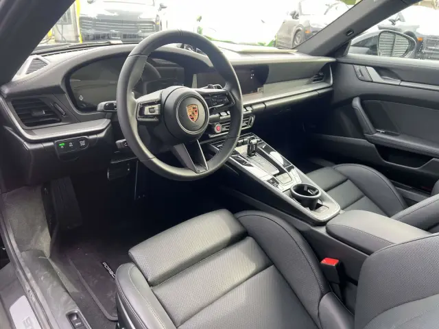 2026 Porsche 911 S - Photo 30