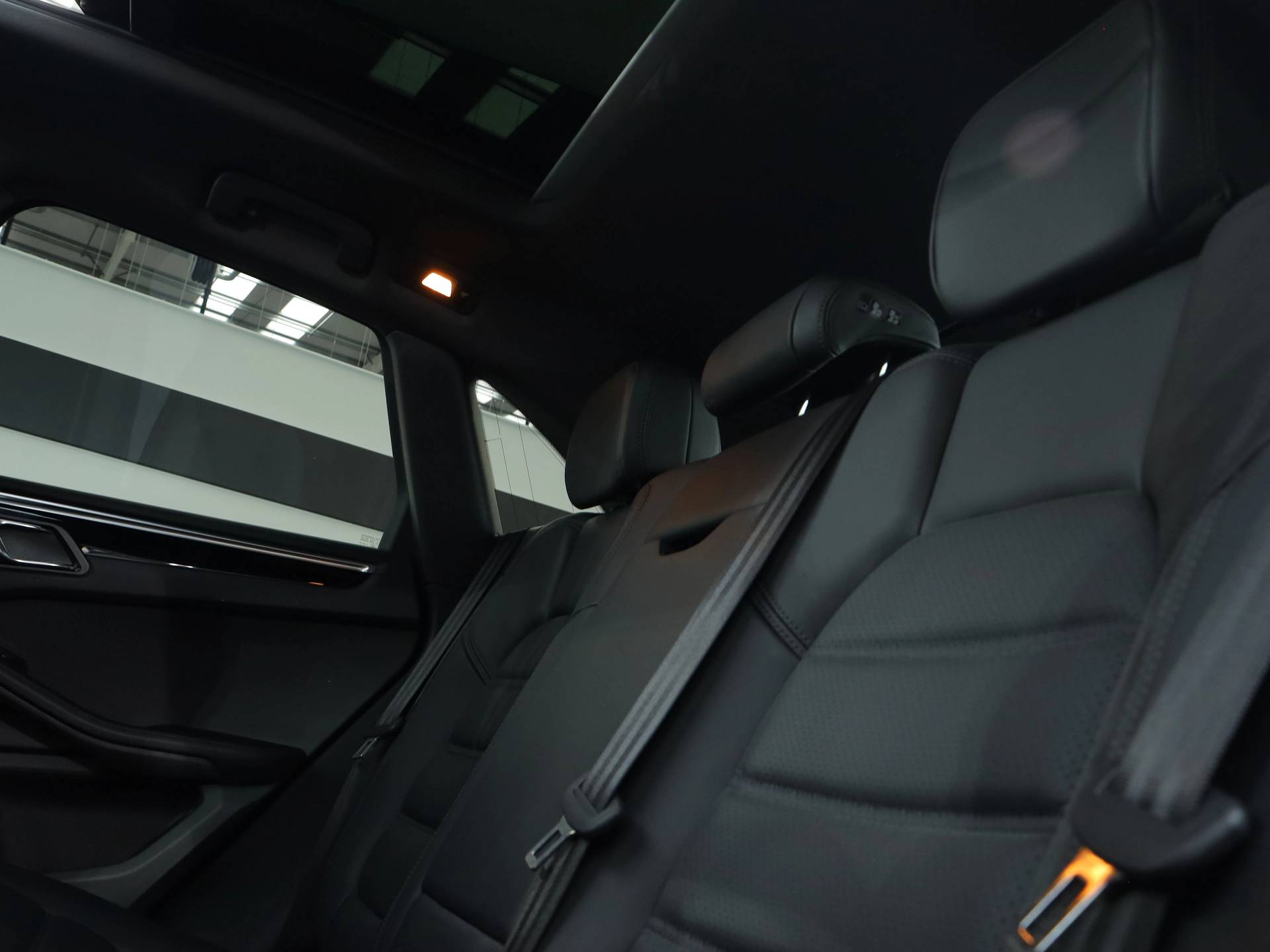 Macan S, photo 28 of 28