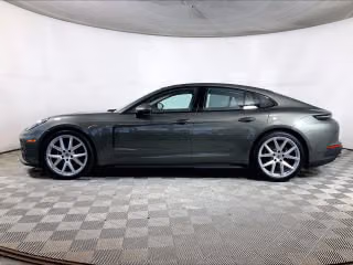 2026 Porsche Panamera Base - Photo 9